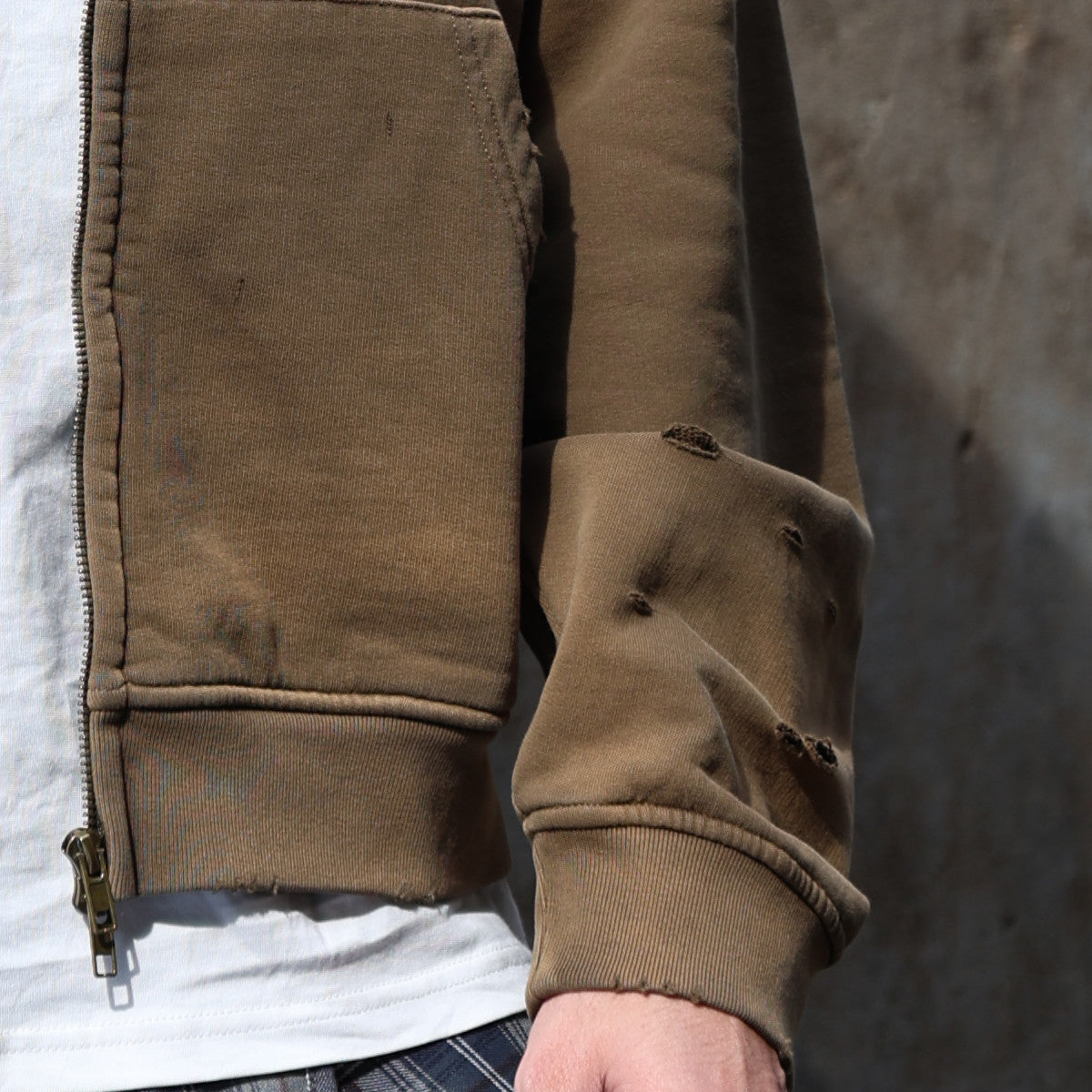 Sudadera con Capucha y Cremallera Broken Bear