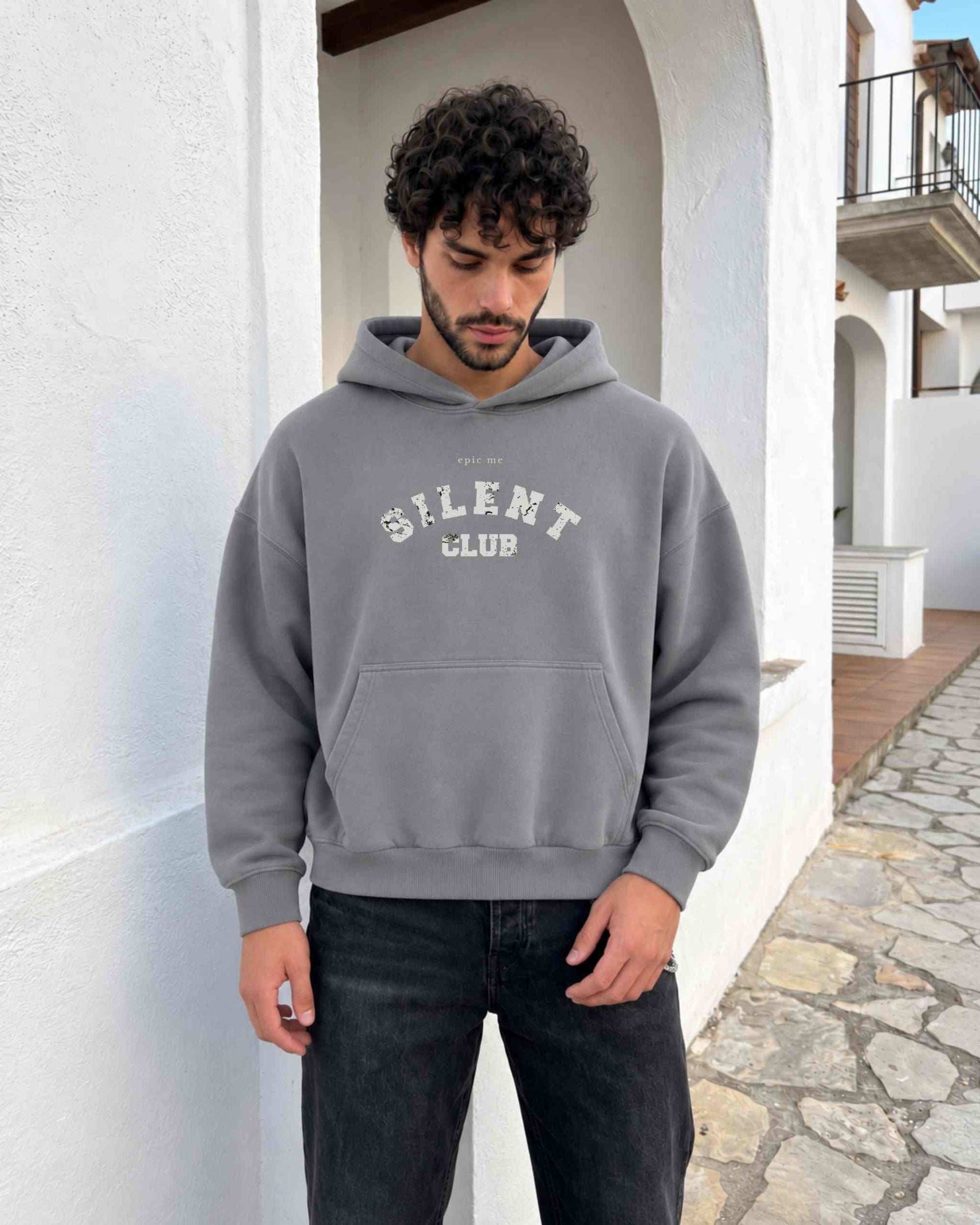 Sudadera boxy hombre con capucha en algodón 100% y estampado vintage Silent Club
