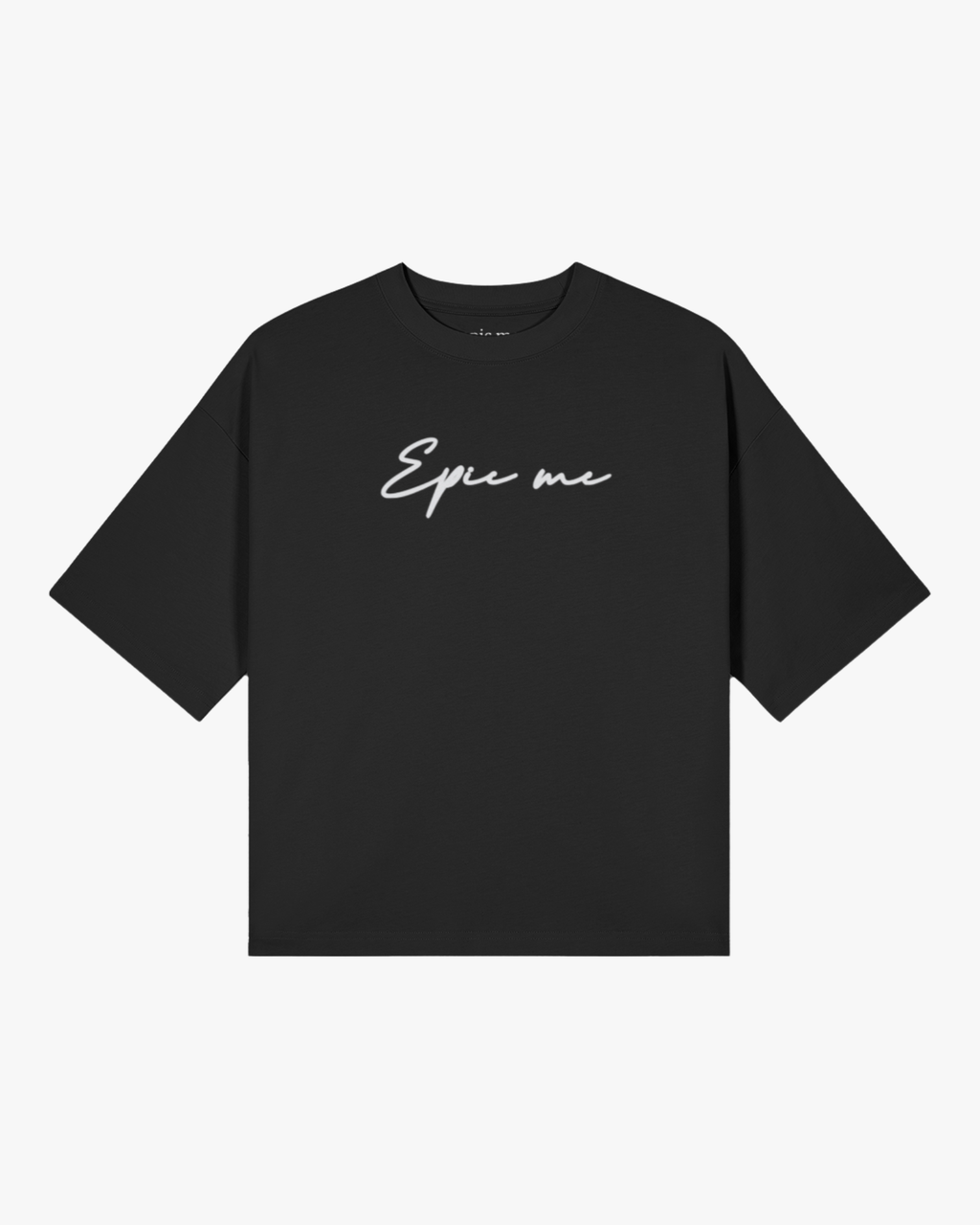 Camiseta corte cuadrado Epic Me Negra con logo bordado en el pecho