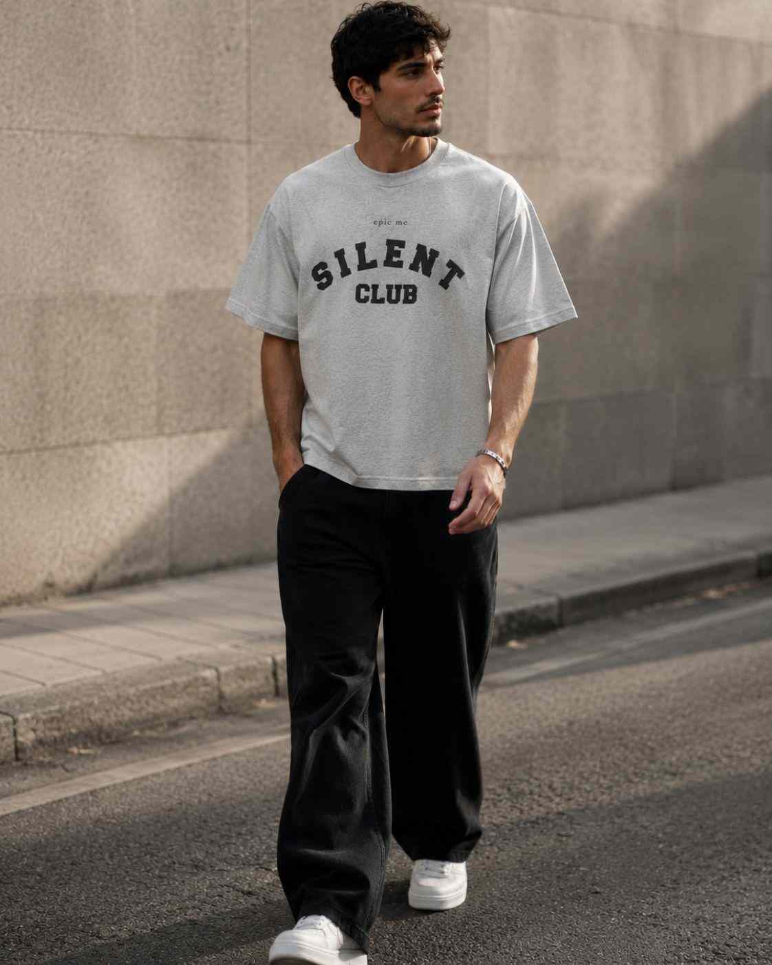 Camiseta gris hombre corte cuadrado streetwear minimalista Epic Me vista completa