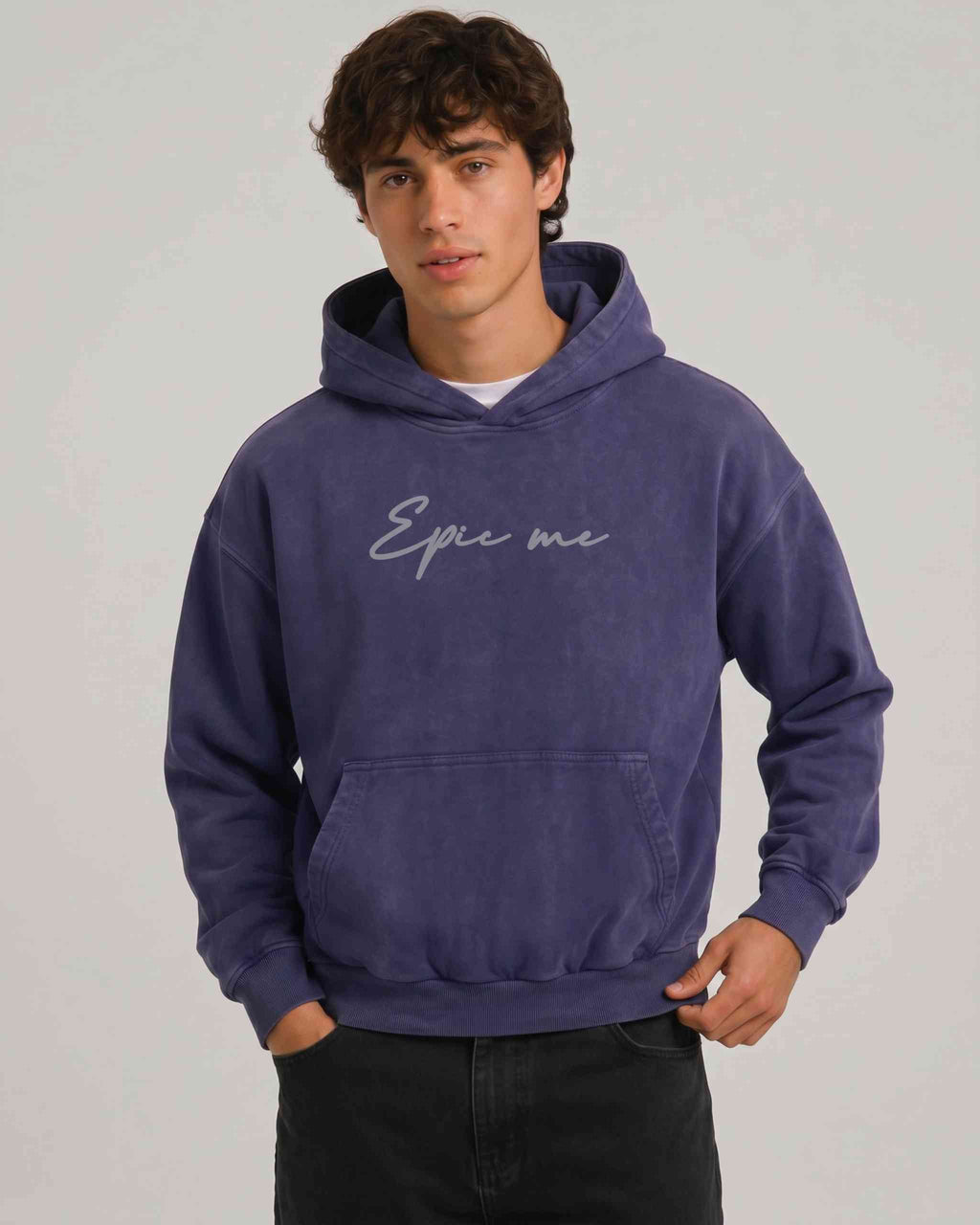 Sudadera con capucha boxy fit efecto lavado azul patriótico modelo frontal Epic me