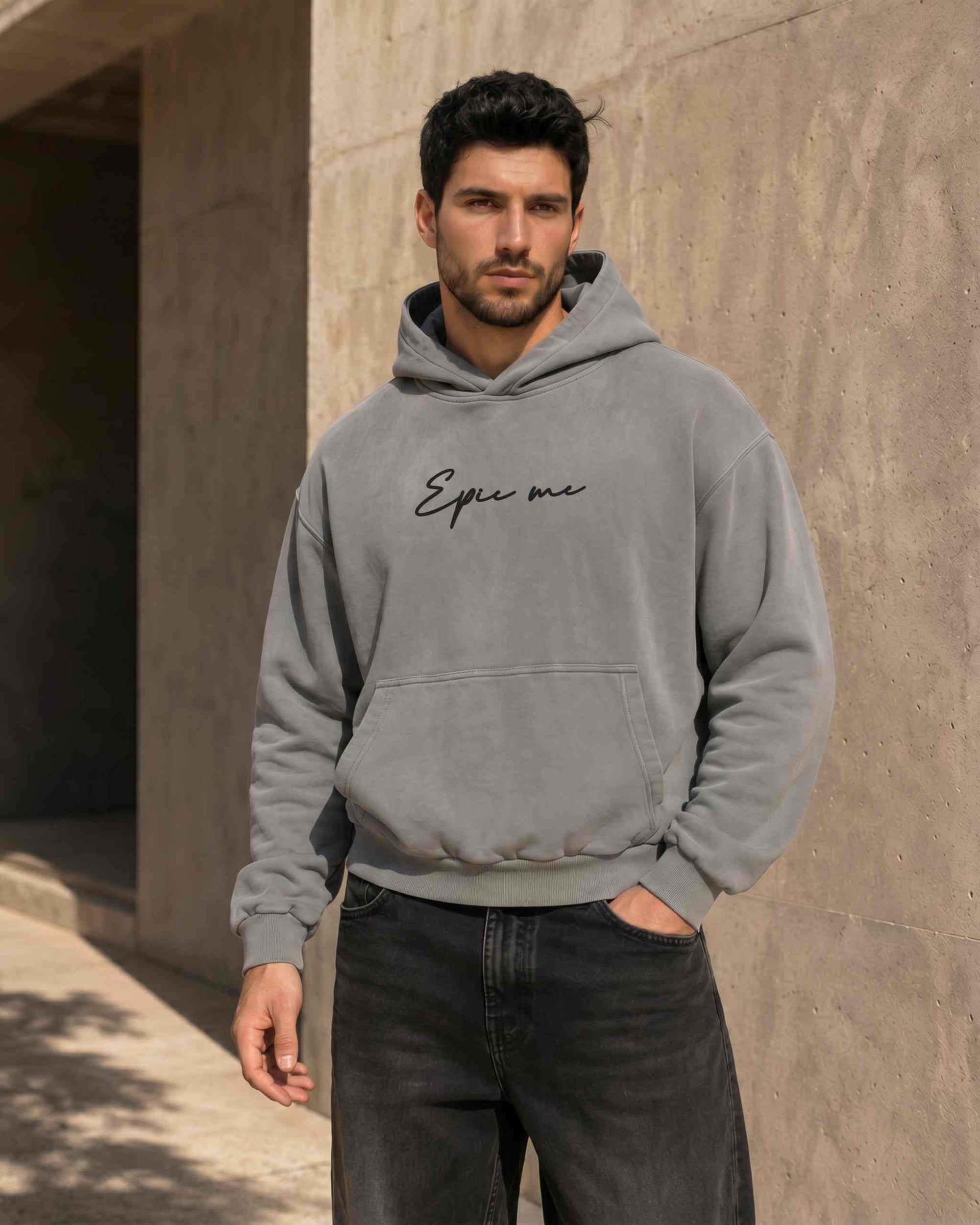 Sudadera con capucha boxy fit gris efecto lavado modelo de pie Epic me